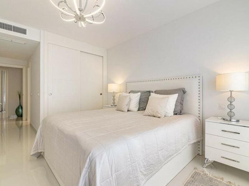 2 camera da letto Appartamento da affittare in Estepona con piscina garage - 3.500 € (Rif: 8800652)