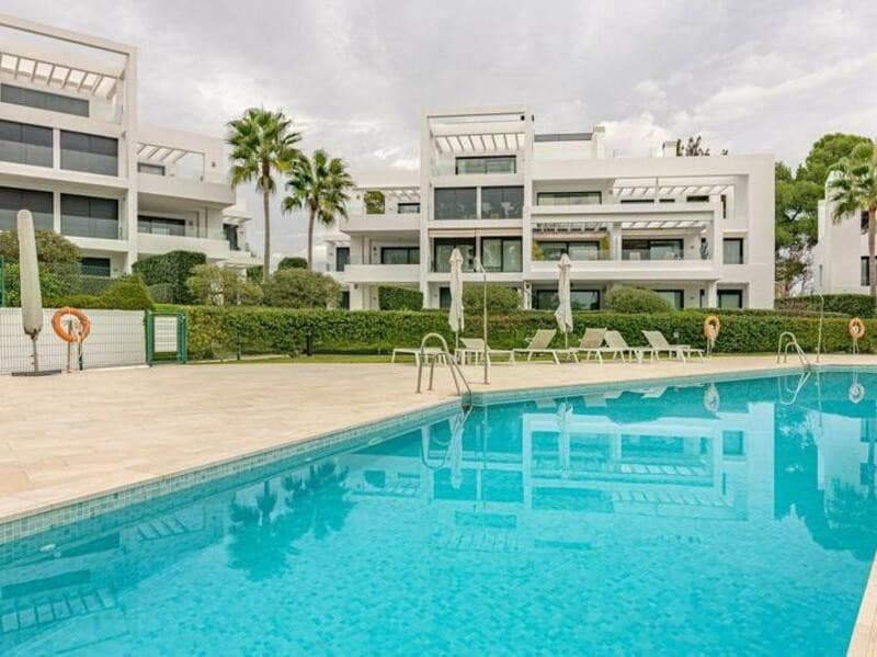2 camera da letto Appartamento da affittare in Estepona con piscina garage - 3.500 € (Rif: 8800652)