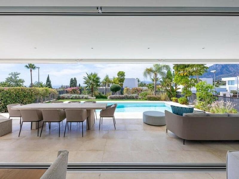 5 makuuhuone Huvila vuokrattavana paikassa Marbella mukana uima-altaan 
autotalli - 14 000 € (Ref: 8804034)