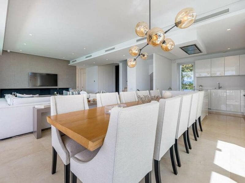 5 makuuhuone Huvila vuokrattavana paikassa Marbella mukana uima-altaan 
autotalli - 14 000 € (Ref: 8804034)