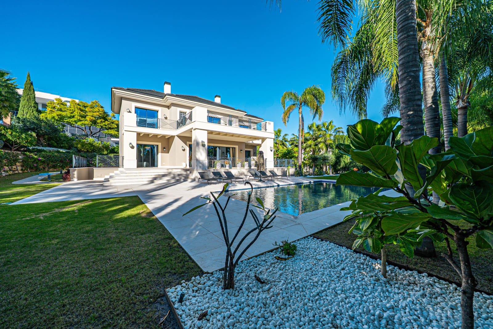 6 chambre Villa/Maison à vendre à Los Flamingos avec piscine garage - 3 650 000 € (Ref: 8809069)
