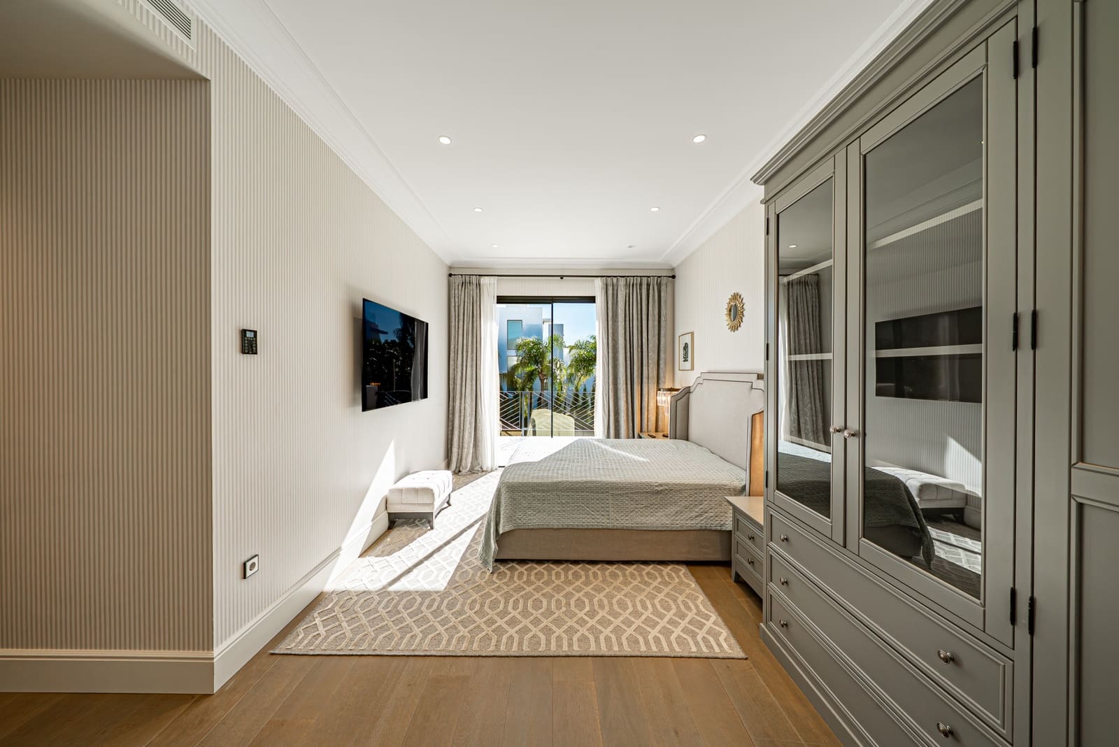 6 chambre Villa/Maison à vendre à Los Flamingos avec piscine garage - 3 650 000 € (Ref: 8809069)