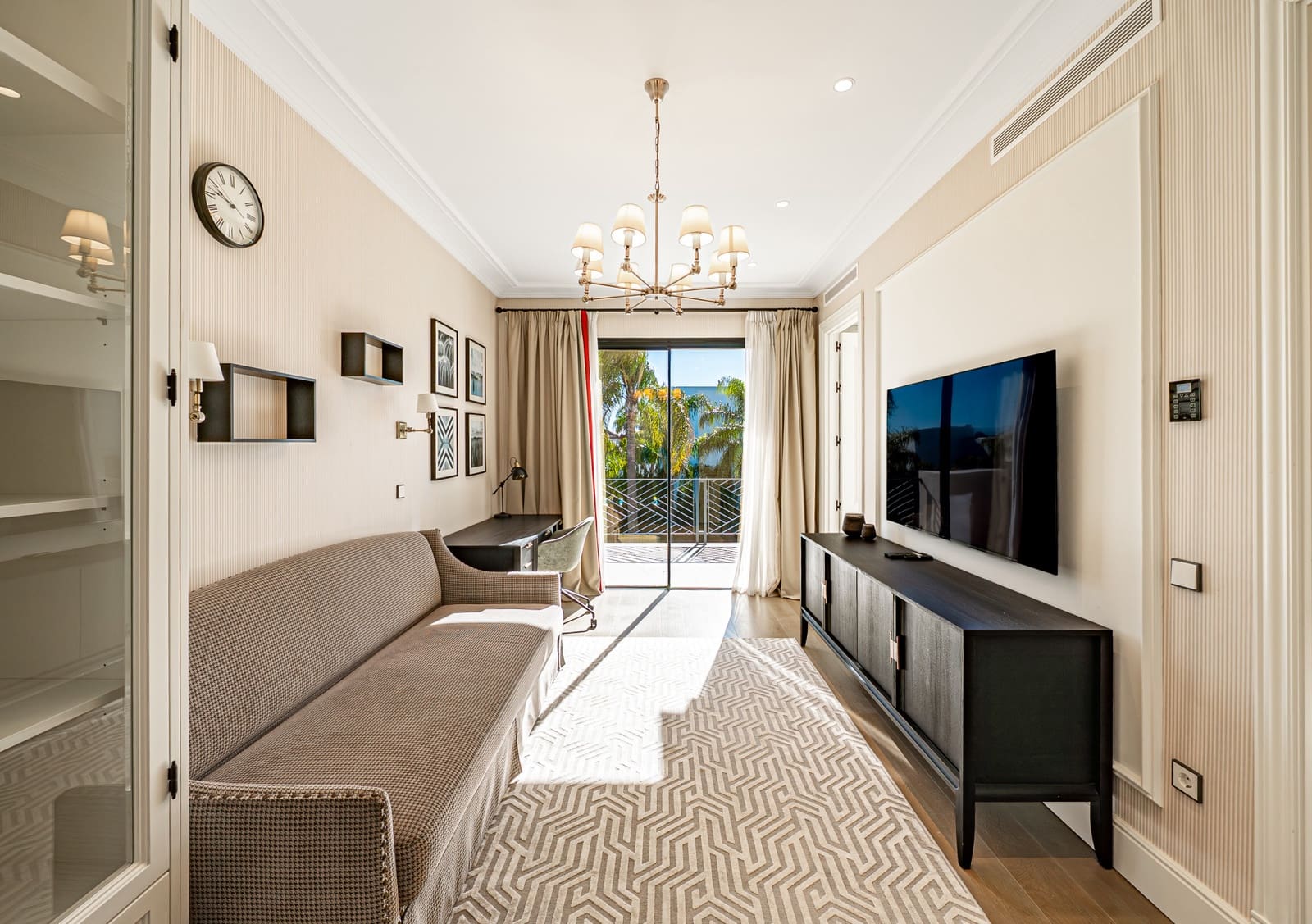 6 chambre Villa/Maison à vendre à Los Flamingos avec piscine garage - 3 650 000 € (Ref: 8809069)