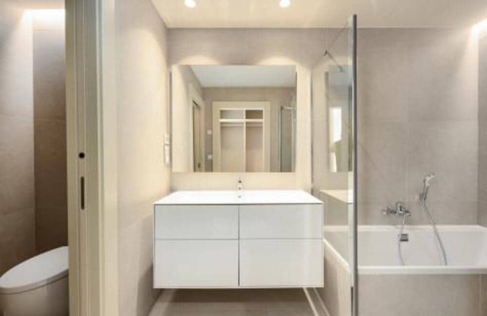 2 Zimmer Apartment zu vermieten in Estepona mit Pool Garage - 4.950 € (Ref: 8816889)