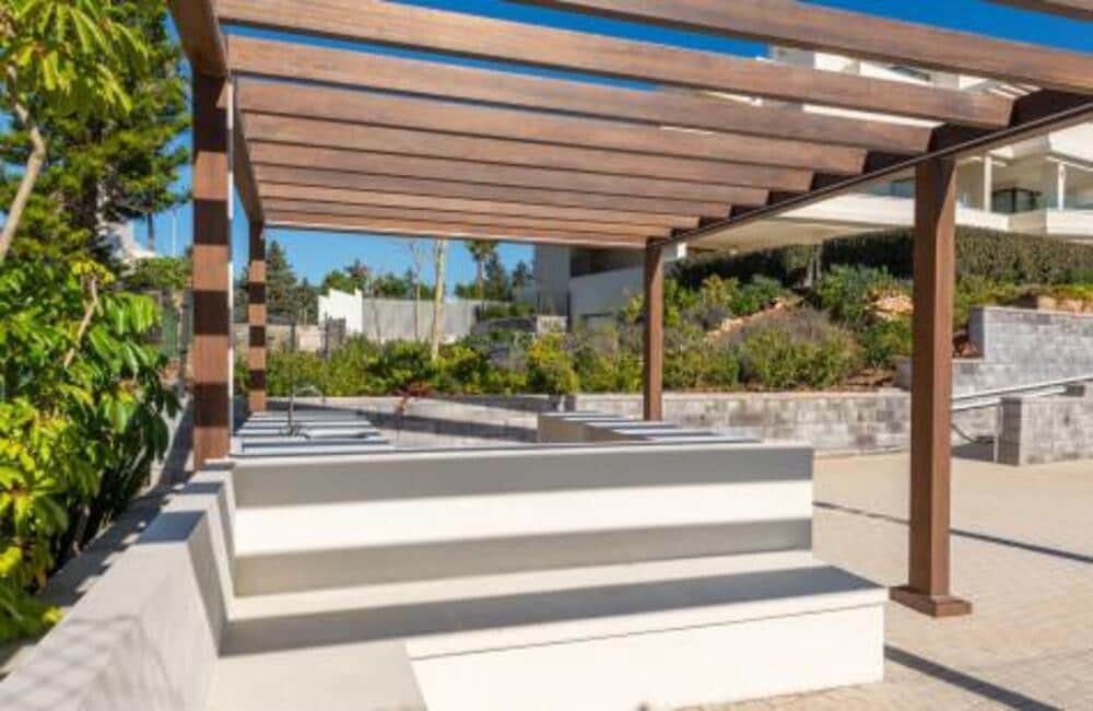 2 Zimmer Apartment zu vermieten in Estepona mit Pool Garage - 4.950 € (Ref: 8816889)