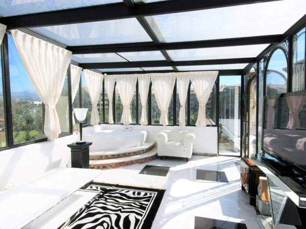 3 sypialnia Penthouse na sprzedaż w Guadalmina z basenem garażem - 680 000 € (Ref: 8821162)