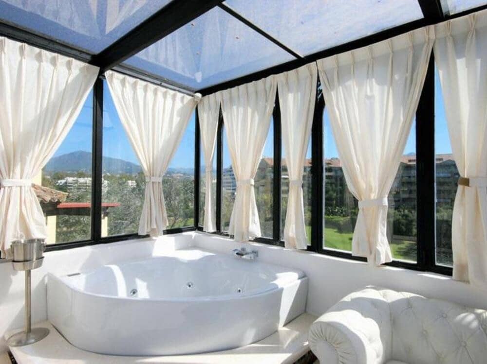 3 sypialnia Penthouse na sprzedaż w Guadalmina z basenem garażem - 680 000 € (Ref: 8821162)