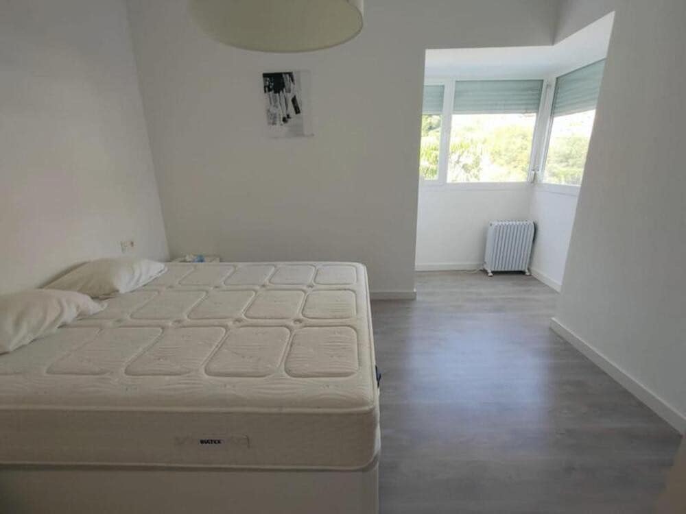 Appartement de 3 chambres à louer à La Quinta avec piscine garage - 3 300 € (Ref: 8821163)