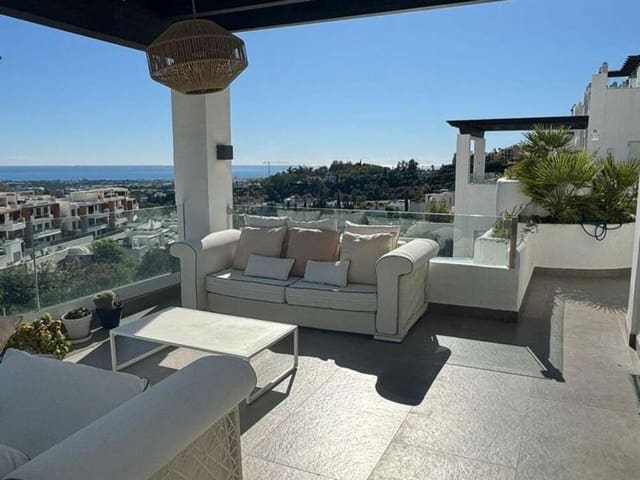 3 makuuhuone Huoneisto vuokrattavana paikassa La Quinta, Benahavís mukana uima-altaan 
autotalli - 3 300 € (Ref: 8821163)