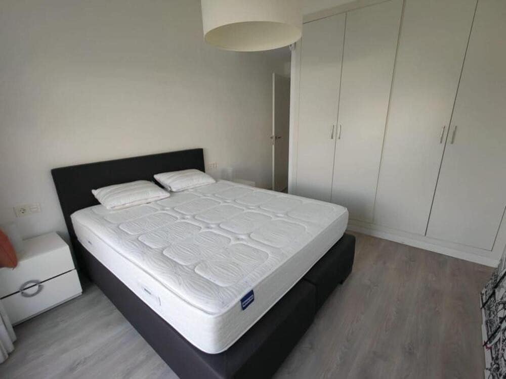 Appartement de 3 chambres à louer à La Quinta avec piscine garage - 3 300 € (Ref: 8821163)