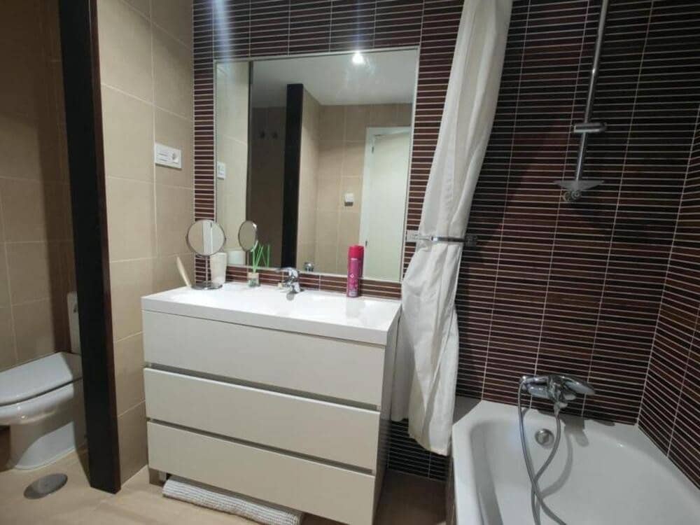 Appartement de 3 chambres à louer à La Quinta avec piscine garage - 3 300 € (Ref: 8821163)