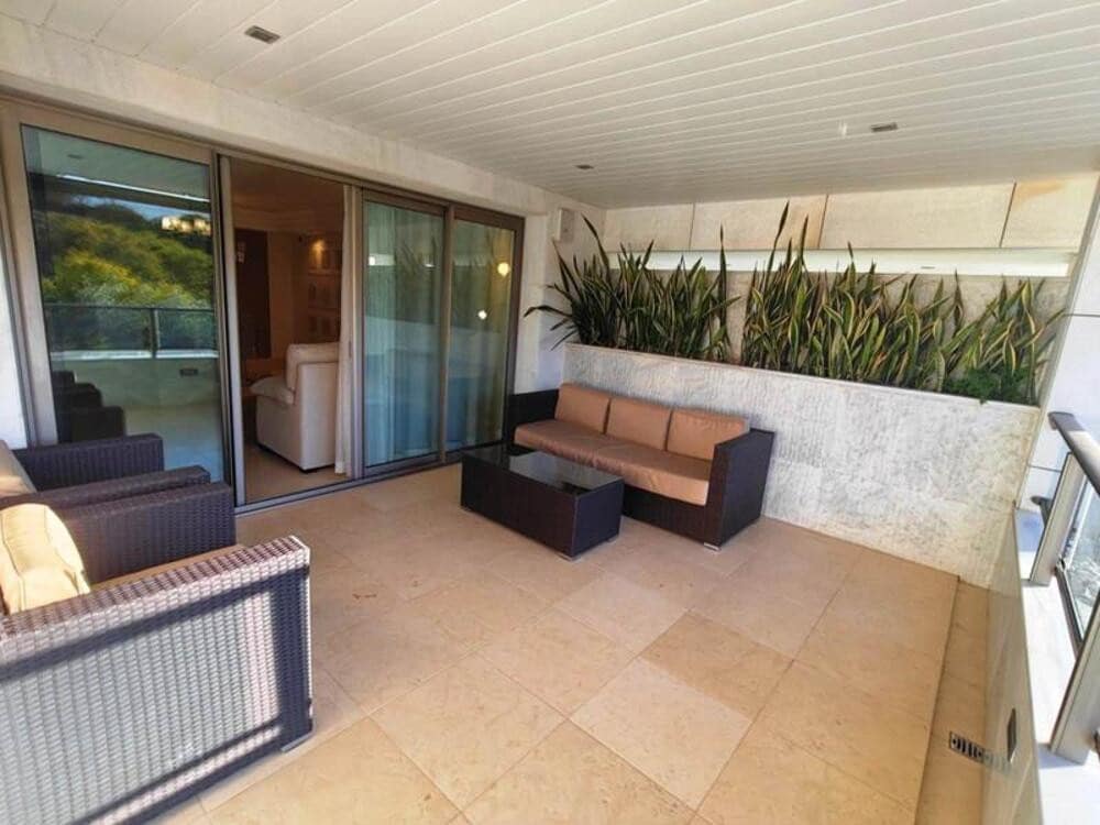 2 sypialnia Apartament do wynajęcia w Marbella z basenem garażem - 3 500 € (Ref: 8824517)