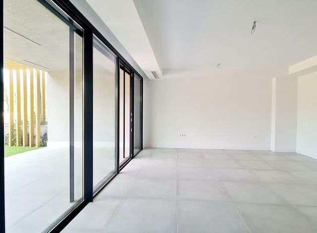 3 quarto Casa em Banda para arrendar em El Chaparral, Mijas com piscina garagem - 3 800 € (Ref: 8832101)