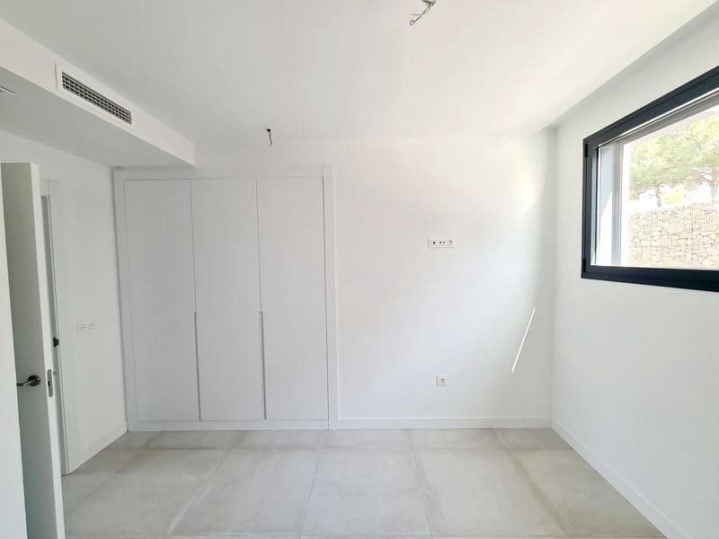 3 bedroom Townhouse for rent in El Chaparral with pool garage - € 3,800 (Ref: 8832101)