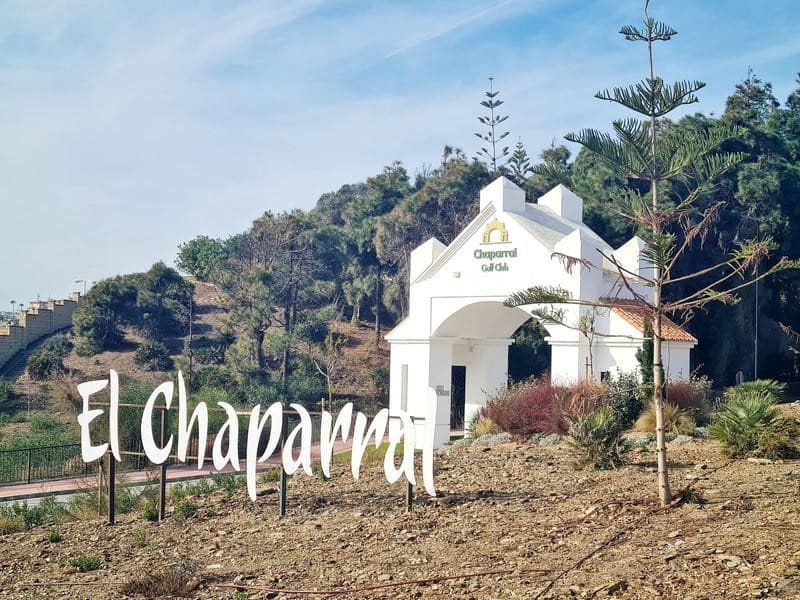 3 bedroom Townhouse for rent in El Chaparral with pool garage - € 3,800 (Ref: 8832101)