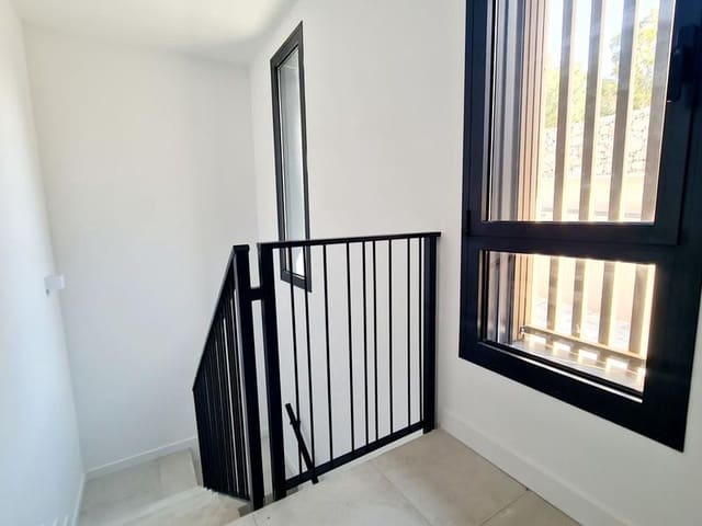 3 quarto Casa em Banda para arrendar em El Chaparral, Mijas com piscina garagem - 3 800 € (Ref: 8832101)