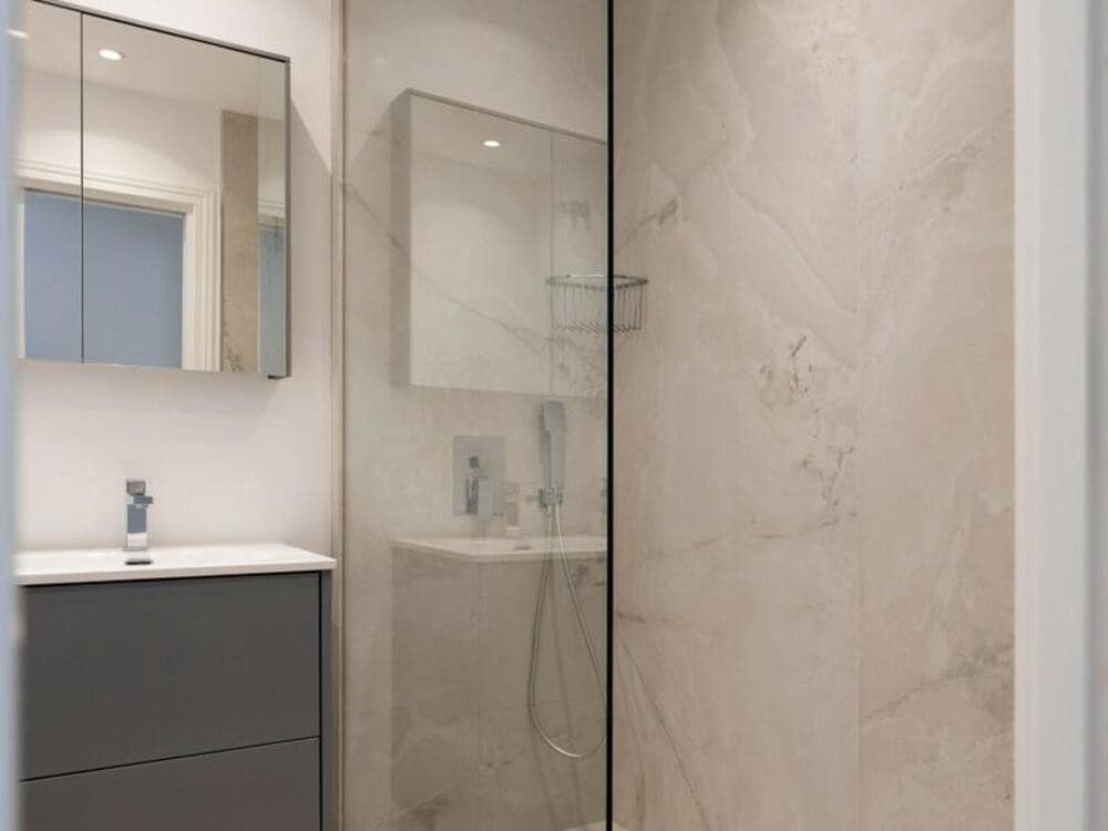 4 soveværelse Byhus til salg i Marbella med swimmingpool garage - € 1.100.000 (Ref: 8838060)