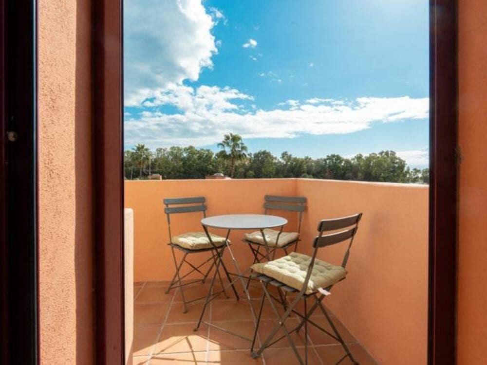 4 soveværelse Byhus til salg i Marbella med swimmingpool garage - € 1.100.000 (Ref: 8838060)