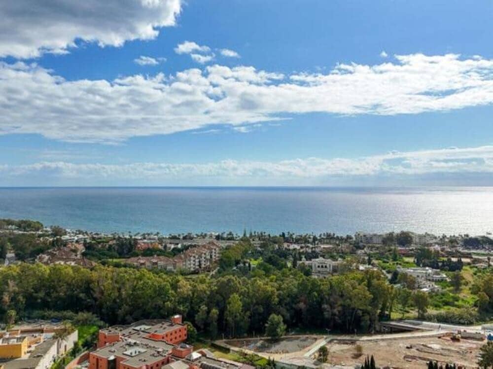 4 soveværelse Byhus til salg i Marbella med swimmingpool garage - € 1.100.000 (Ref: 8838060)