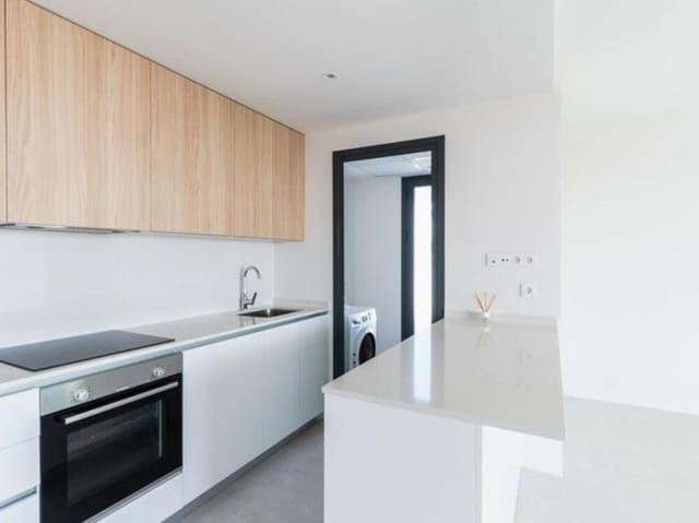 3 quarto Penthouse para venda em La Concha - Resina Golf, Estepona com piscina garagem - 760 000 € (Ref: 8840488)