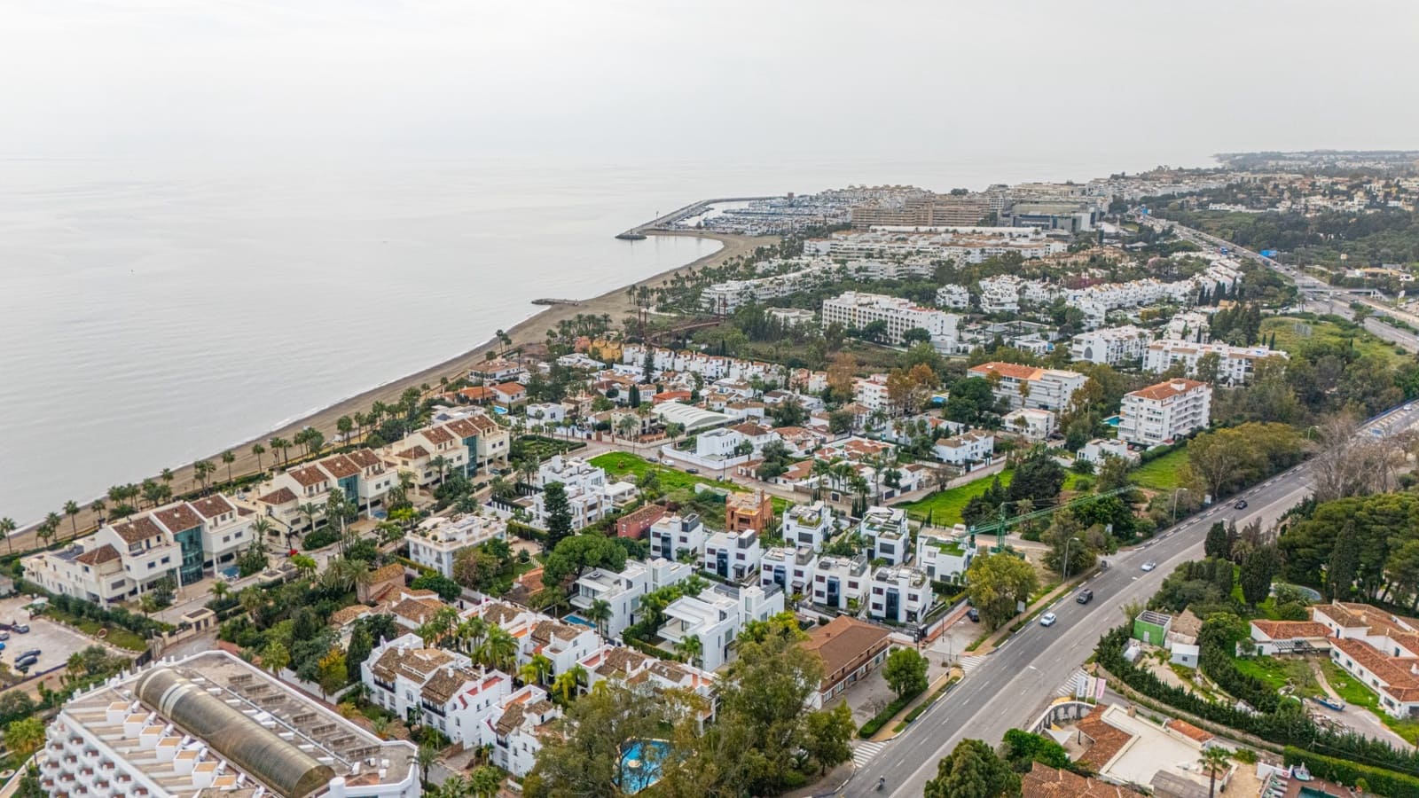 4 soverom Villa til salgs i Marbella med svømmebasseng garasje - € 3 500 000 (Ref: 8854442)