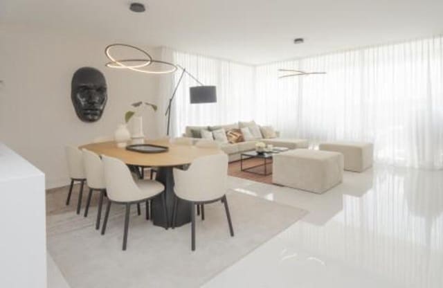 3 soverom Leilighet til salgs i Nueva Atalaya, Estepona med svømmebasseng garasje - € 940 000 (Ref: 8854445)