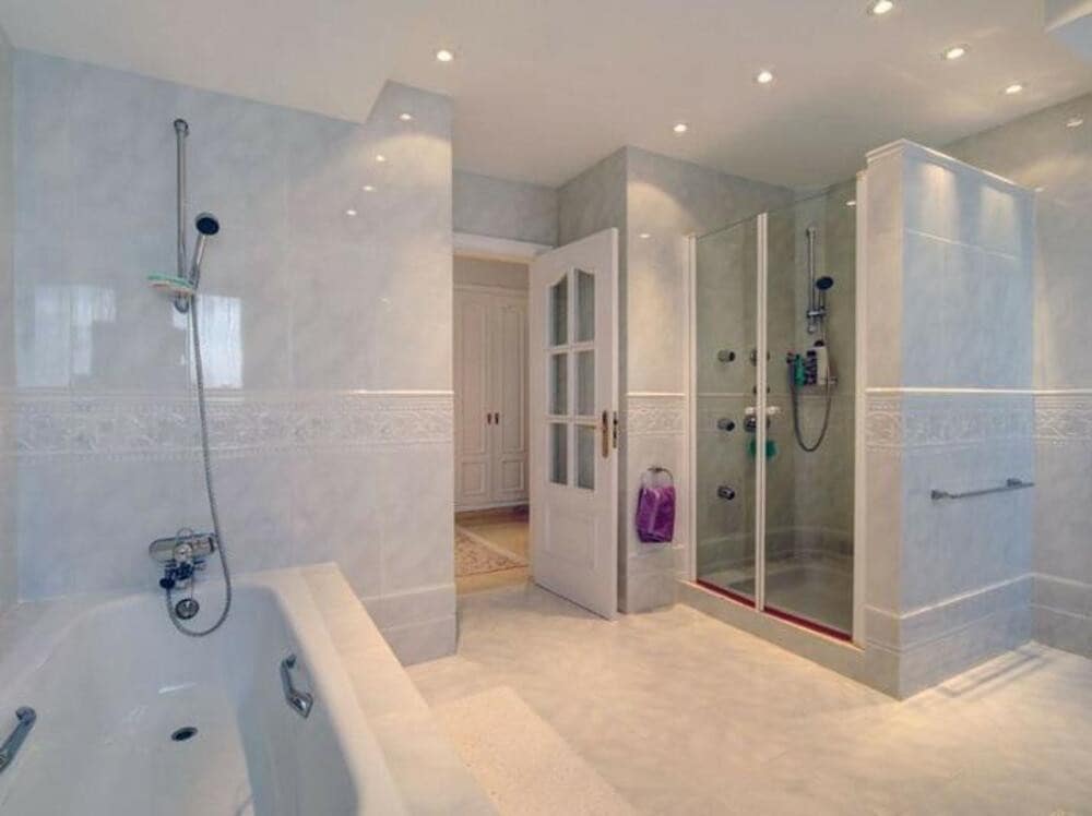 5 sypialnia Willa na sprzedaż w Costalita z basenem garażem - 2 400 000 € (Ref: 8862150)