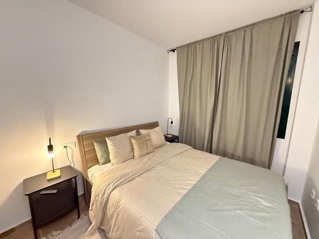 3 soveværelse Lejlighed til leje i Nueva Alcántara, Marbella med swimmingpool garage - € 2.950 (Ref: 8864260)