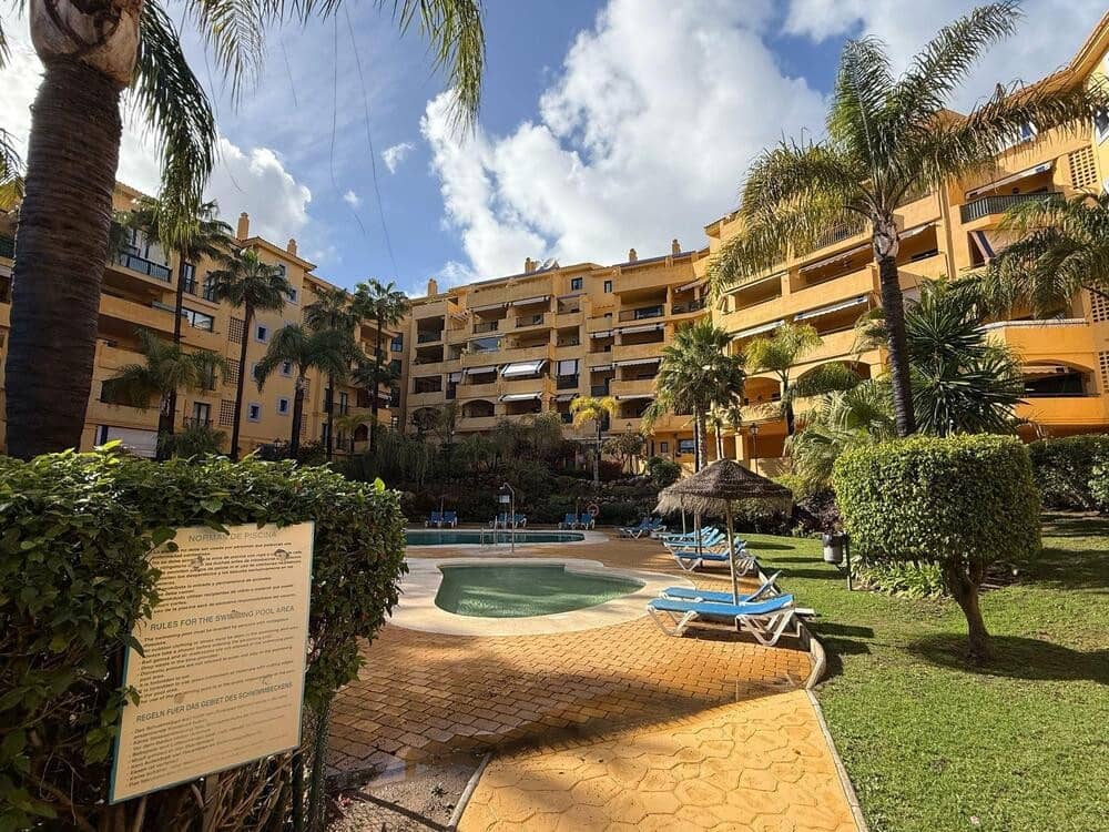 3 soveværelse Lejlighed til leje i San Pedro de Alcantara med swimmingpool garage - € 2.950 (Ref: 8864260)