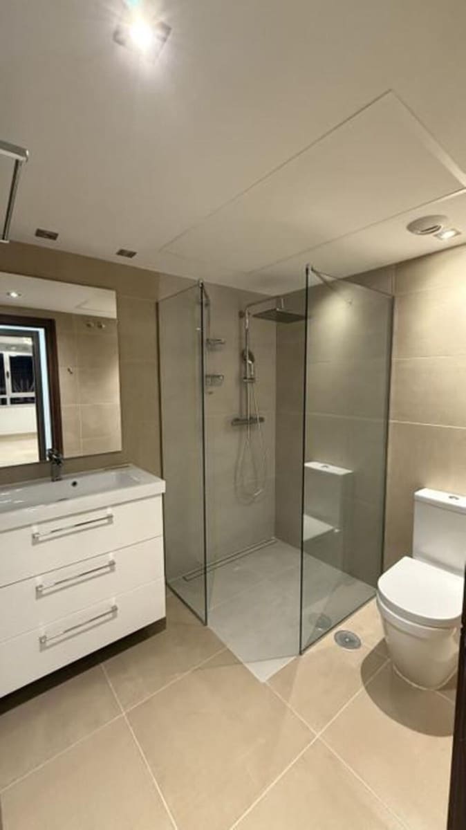 3 makuuhuone Huoneisto myytävänä paikassa San Pedro de Alcantara mukana uima-altaan 
autotalli - 750 000 € (Ref: 8866668)