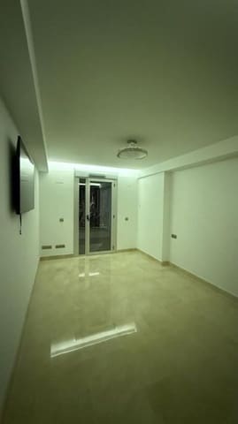 3 quarto Apartamento para venda em Nueva Alcántara, Marbella com piscina garagem - 750 000 € (Ref: 8866668)