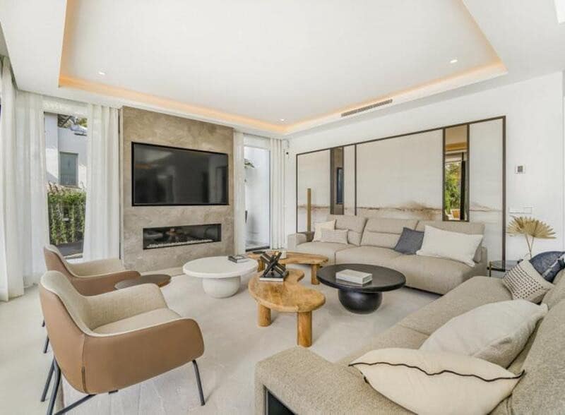 6 sypialnia Willa na sprzedaż w Marbella z basenem garażem - 6 500 000 € (Ref: 8879282)