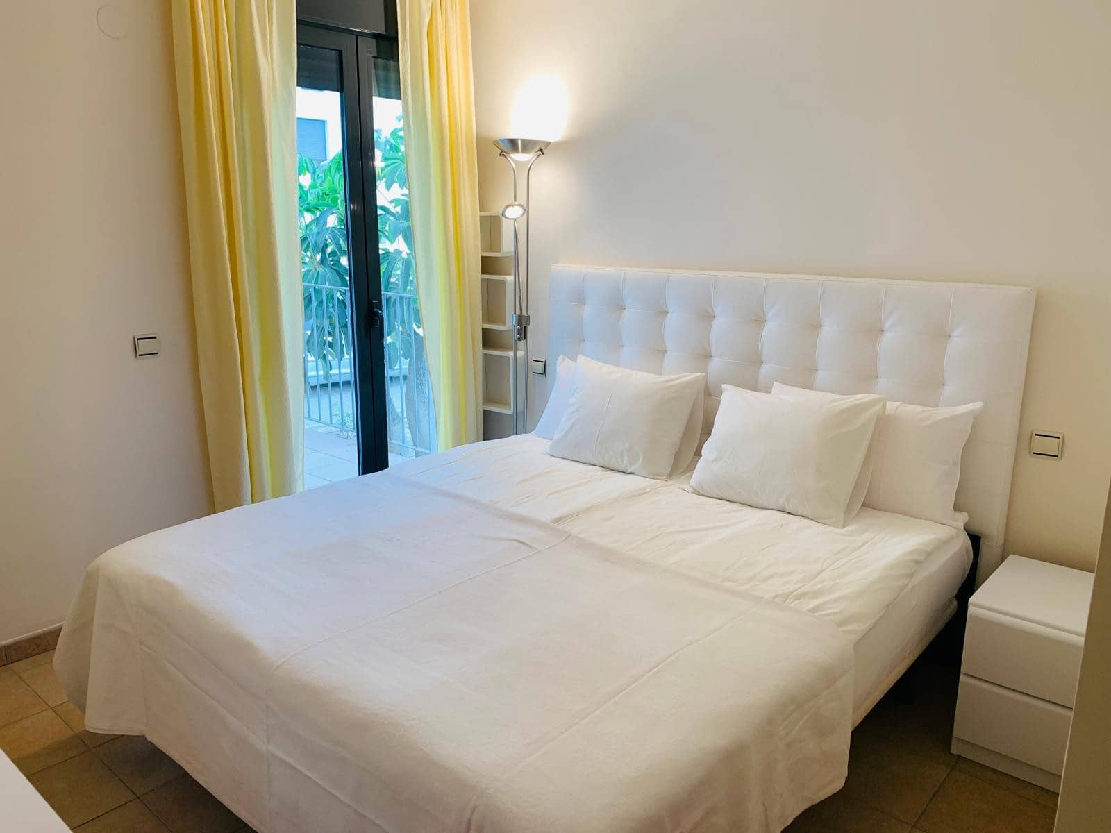 Apartamento de 3 habitaciones en La Cala de Mijas en venta con piscina garaje - 425.000 € (Ref: 8885607)