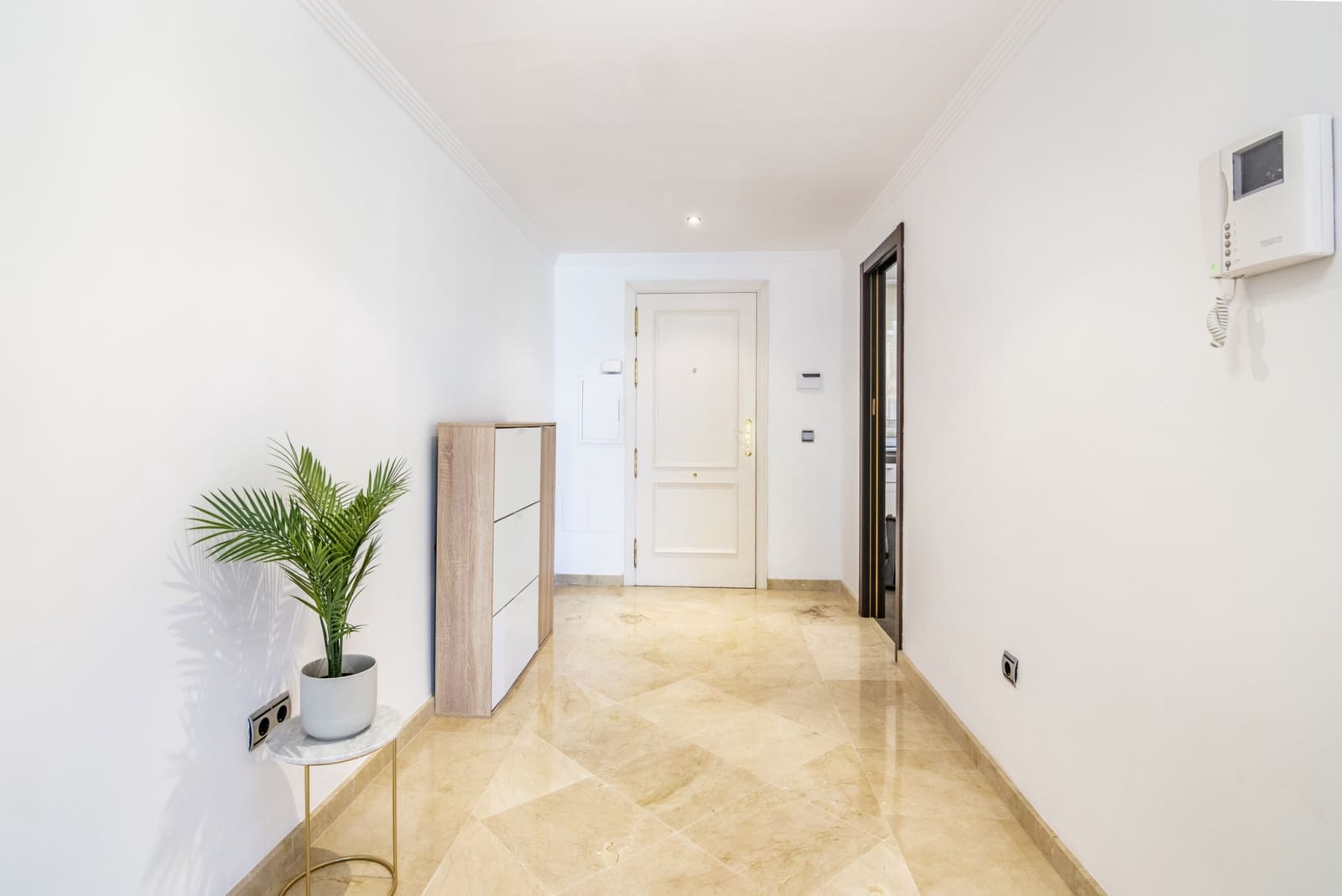 4 quarto Apartamento para venda em Marbella com piscina garagem - 1 250 000 € (Ref: 8901644)