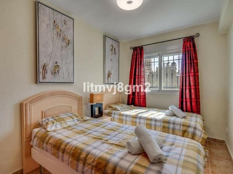 3 soveværelse Byhus til salg i Sitio de Calahonda med swimmingpool garage - € 510.000 (Ref: 8904956)