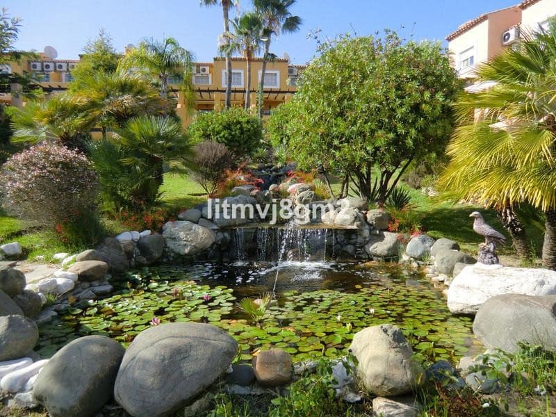 3 bedroom Townhouse for rent in Sitio de Calahonda with pool garage - € 2,400 (Ref: 8904957)