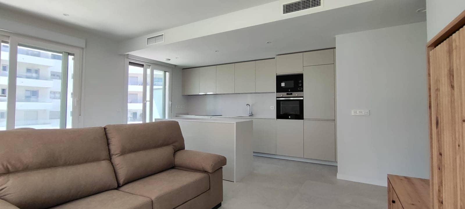 2 makuuhuone Huoneisto vuokrattavana paikassa Marbella mukana uima-altaan 
autotalli - 2 500 € (Ref: 8904958)