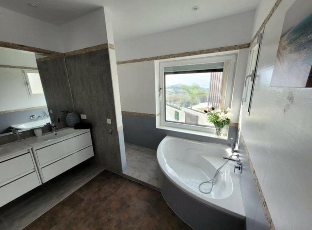 3 camera da letto Villa in vendita in Benahavis con piscina garage - 1.750.000 € (Rif: 8907093)