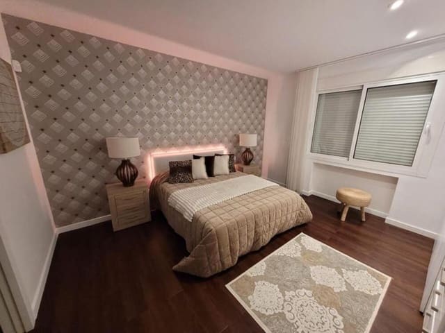 3 bedroom Villa for sale in El Paraíso, Benahavís with pool garage - € 1,750,000 (Ref: 8907093)