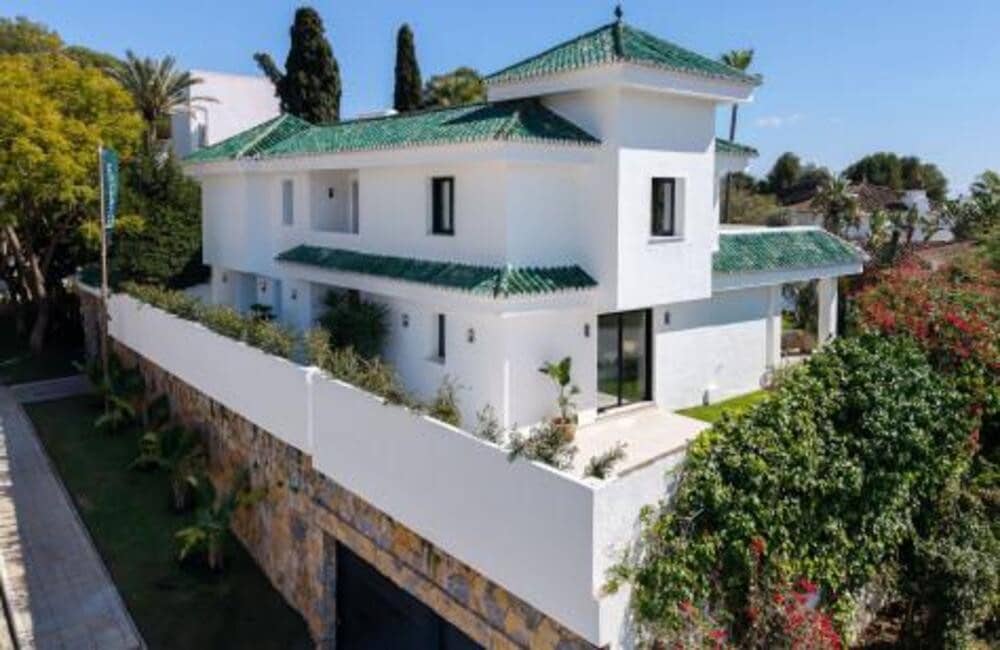 5 soveværelse Villa til salg i Marbella med swimmingpool garage - € 3.650.000 (Ref: 8912564)