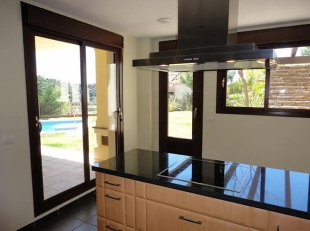 5 camera da letto Villa da affittare in Los Arqueros, Benahavís con piscina garage - 8.500 € (Rif: 8914675)