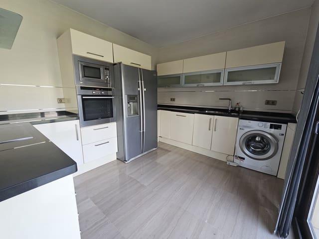 3 camera da letto Villa da affittare in Riviera del Sol, Mijas con garage - 3.600 € (Rif: 8920917)