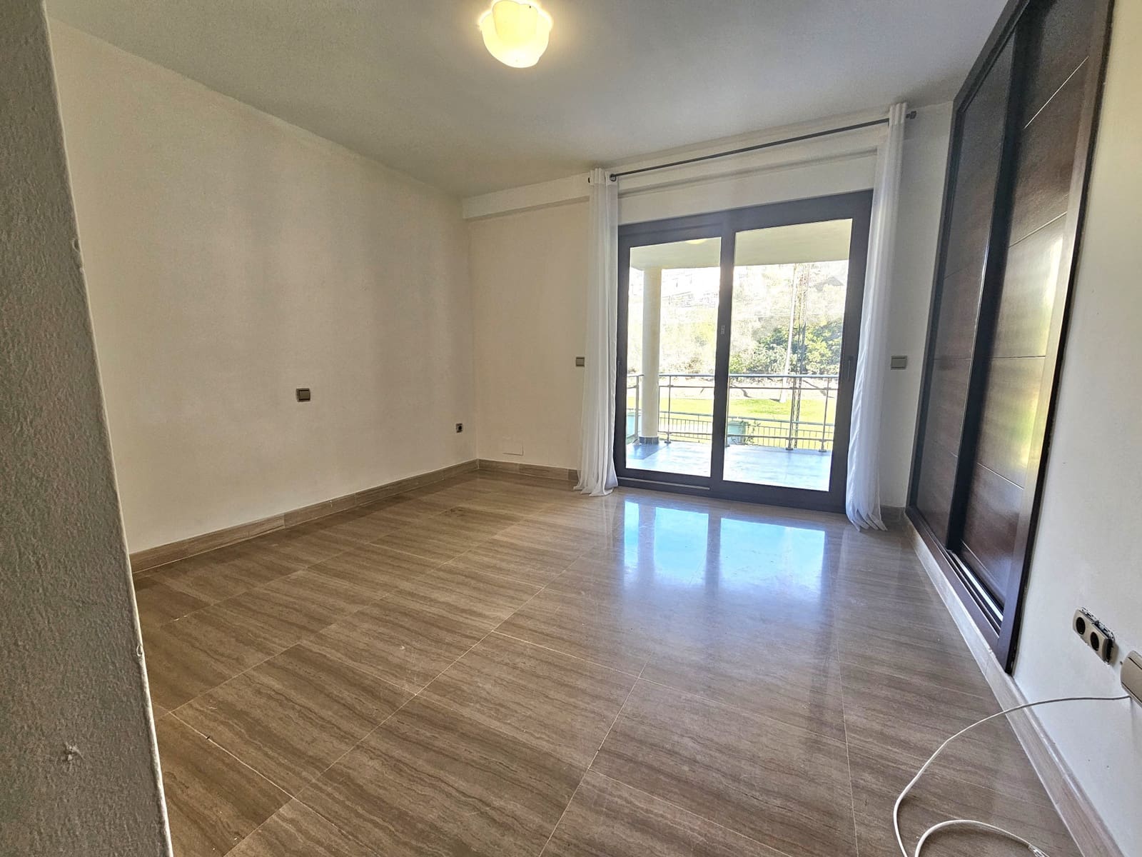 3 soveværelse Villa til leje i Riviera del Sol med garage - € 3.600 (Ref: 8920917)