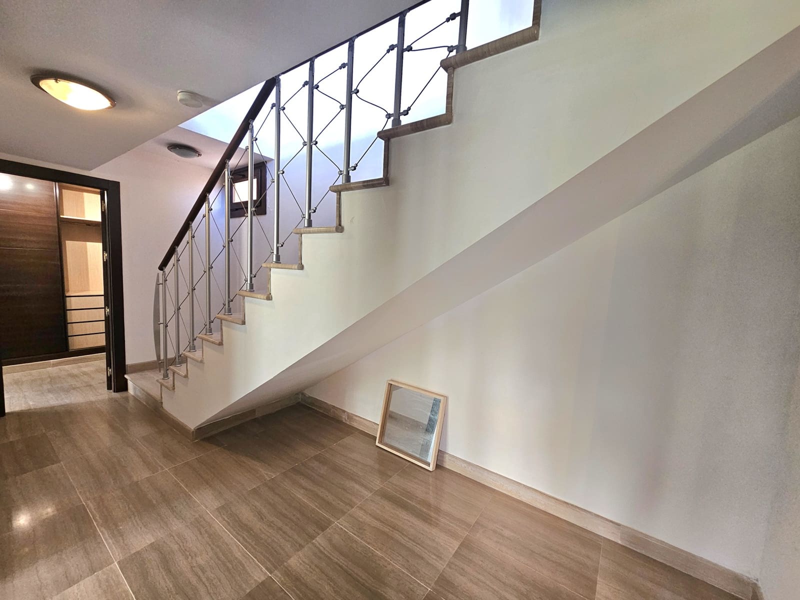 Villa/Maison de 3 chambres à louer à Riviera del Sol avec piscine garage - 3 600 € (Ref: 8920917)