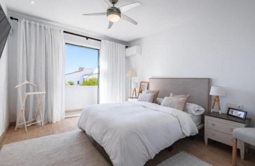 3 soveværelse Byhus til salg i San Pedro de Alcantara med swimmingpool garage - € 1.499.990 (Ref: 8923404)