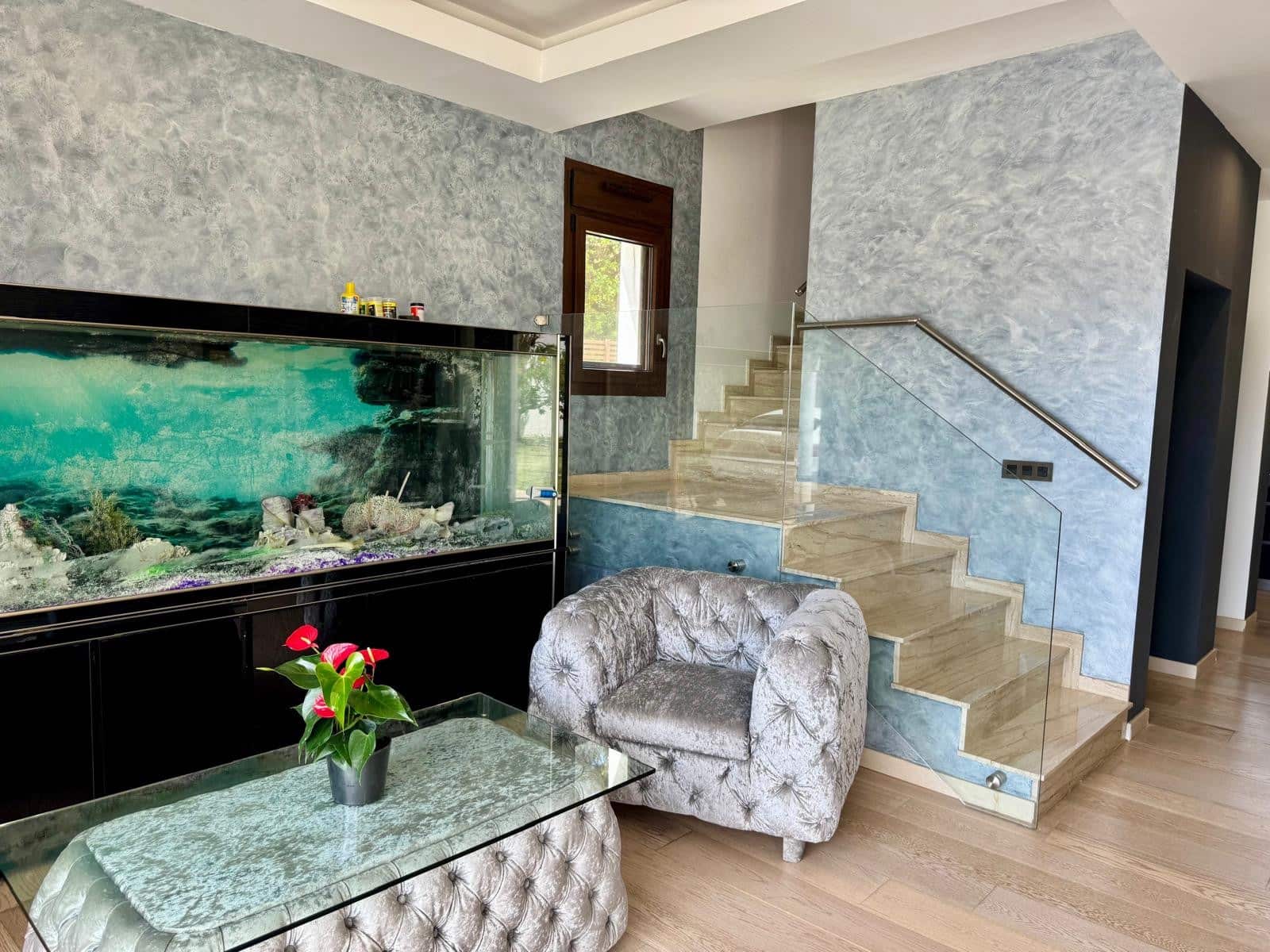 6 slaapkamer Villa voor vakantieverhuur in San Pedro de Alcantara met zwembad garage - € 10.000 (Ref: 8931790)