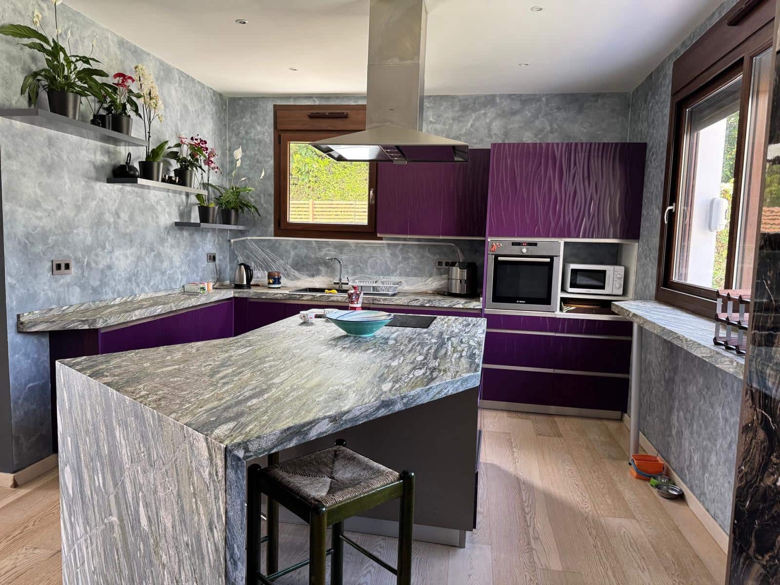 6 slaapkamer Villa voor vakantieverhuur in San Pedro de Alcantara met zwembad garage - € 10.000 (Ref: 8931790)