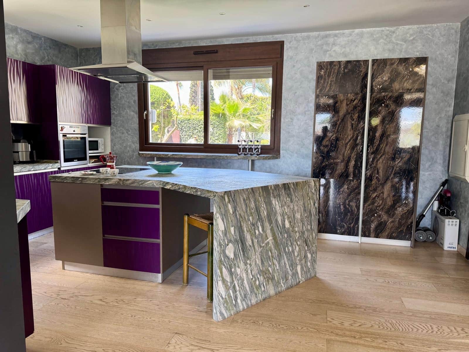 6 slaapkamer Villa voor vakantieverhuur in San Pedro de Alcantara met zwembad garage - € 10.000 (Ref: 8931790)