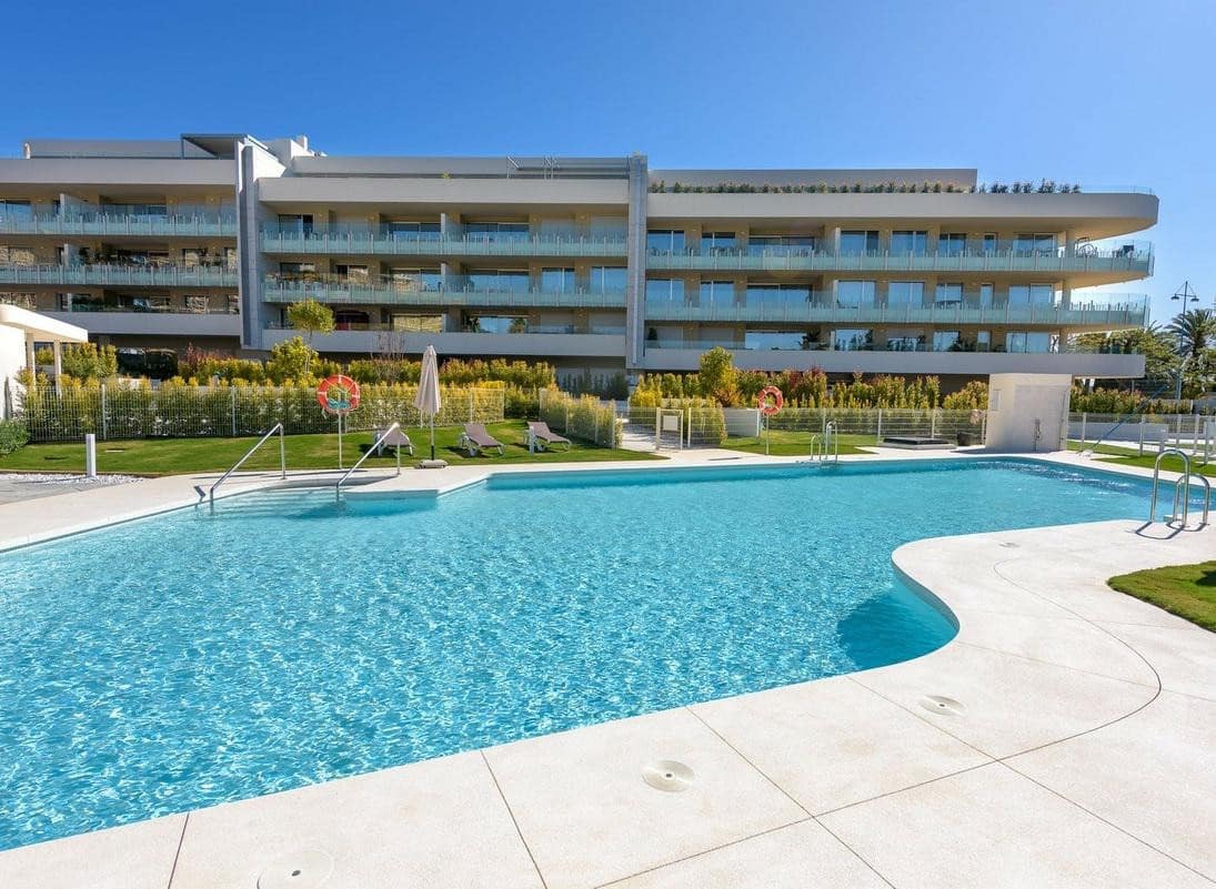 3 slaapkamer Appartement te huur in San Pedro de Alcantara met zwembad garage - € 5.000 (Ref: 8934768)