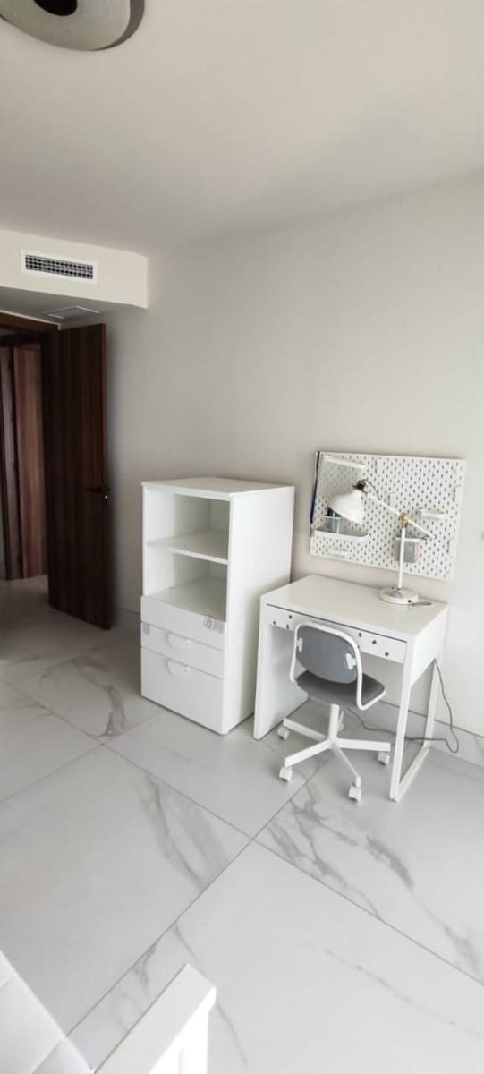 3 slaapkamer Appartement te huur in San Pedro de Alcantara met zwembad garage - € 5.000 (Ref: 8934768)